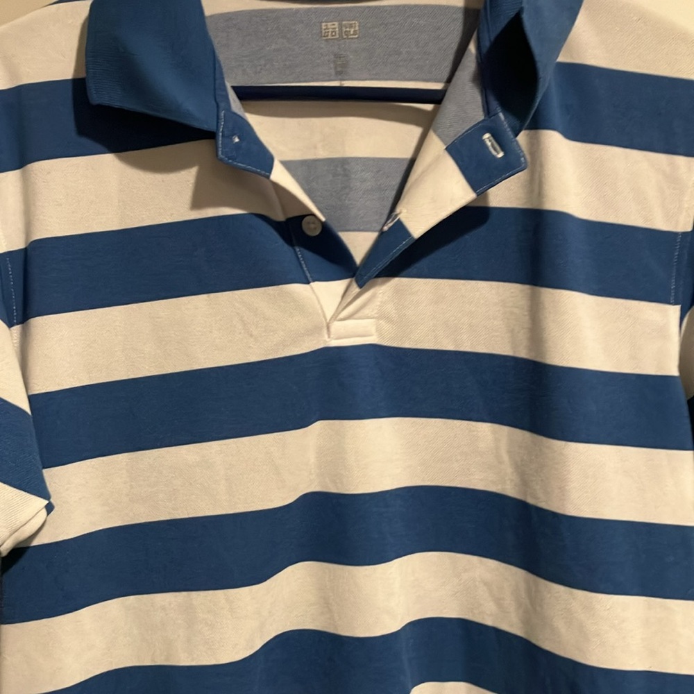 Uniqlo Brand - Blue and White Striped Shirt - Picture 2 of 8